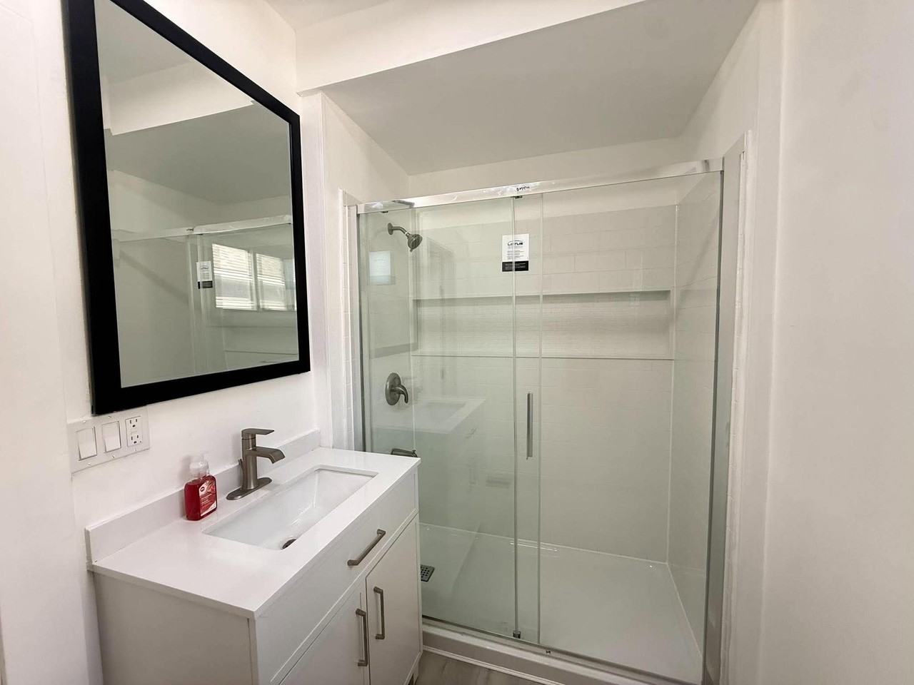 46 Richmond Avenue - Photo 6 of 16