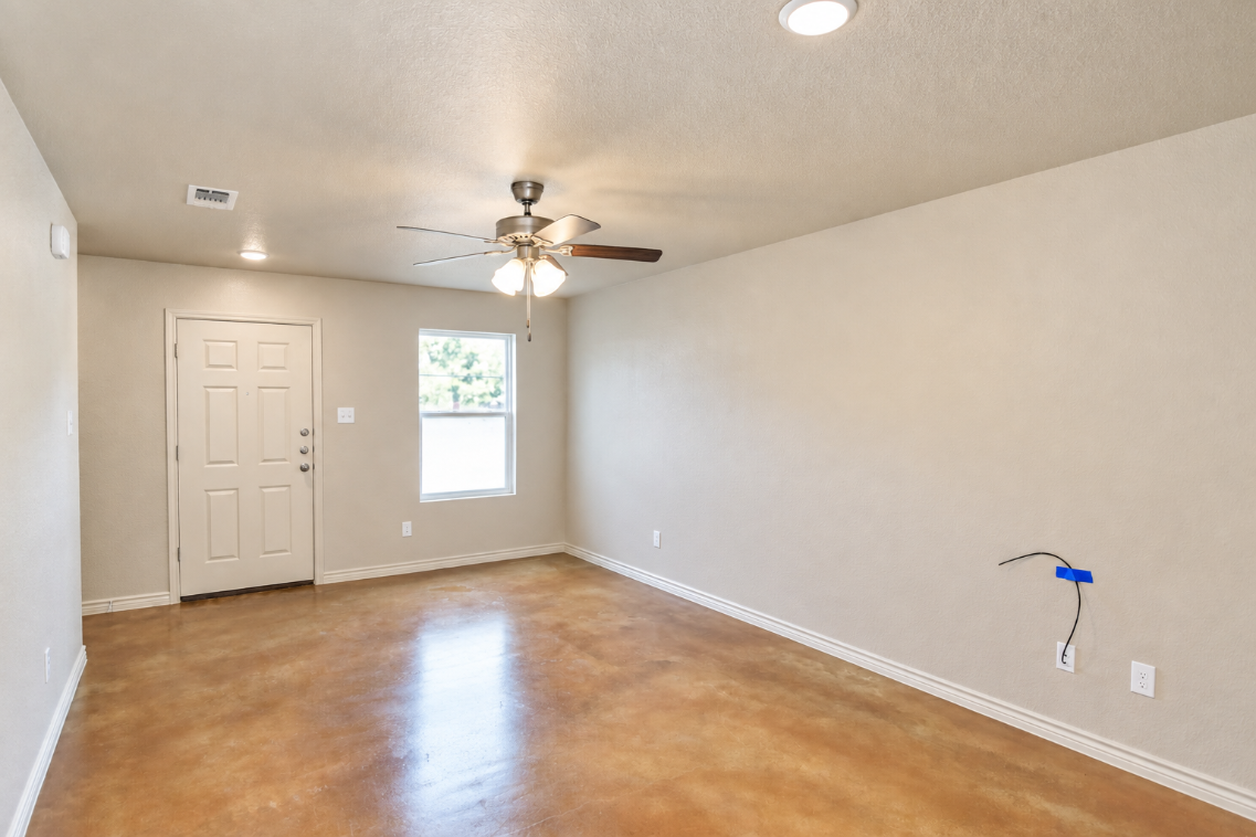 411 Allen St #A - Photo 6 of 22
