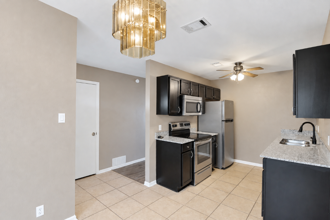 2705 Cross Timber Dr #NA - Photo 4 of 18