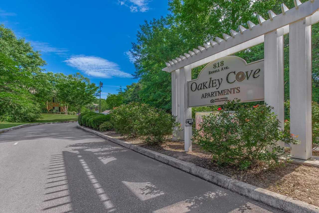 Oakley Cove Apartments - Photo 2 of 15