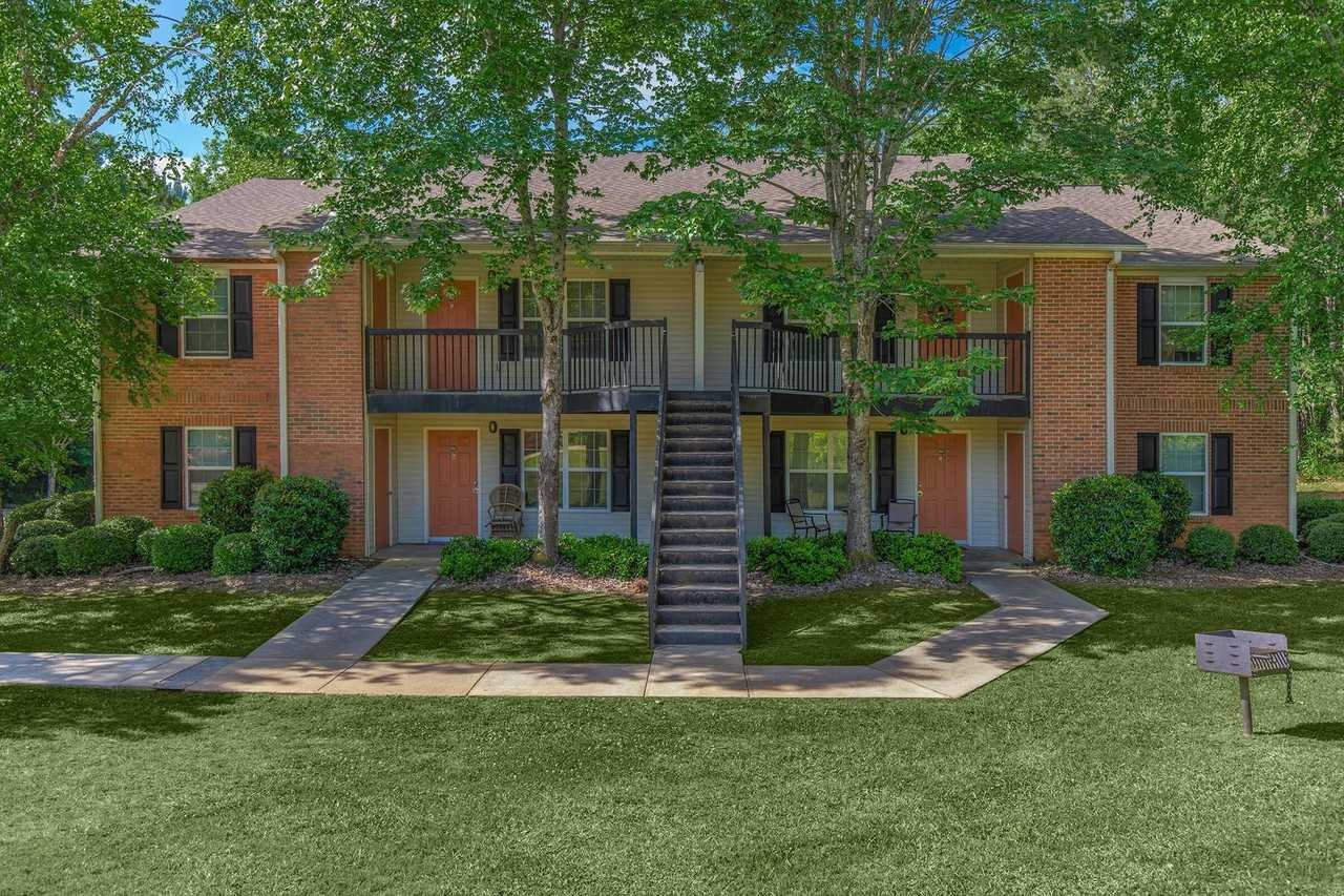 Oakley Cove Apartments - Photo 4 of 15