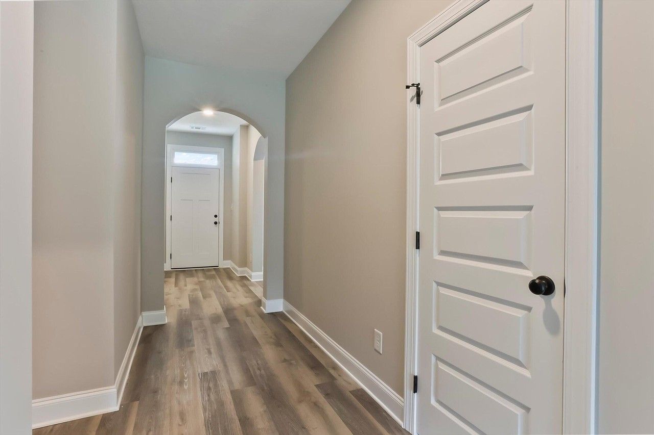 3327 Basil Ln - Photo 3 of 25