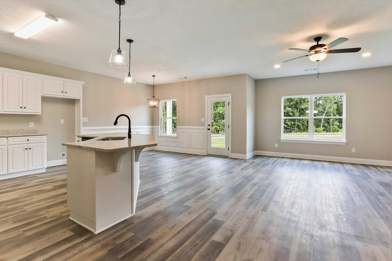 3327 Basil Ln - Photo 5 of 25