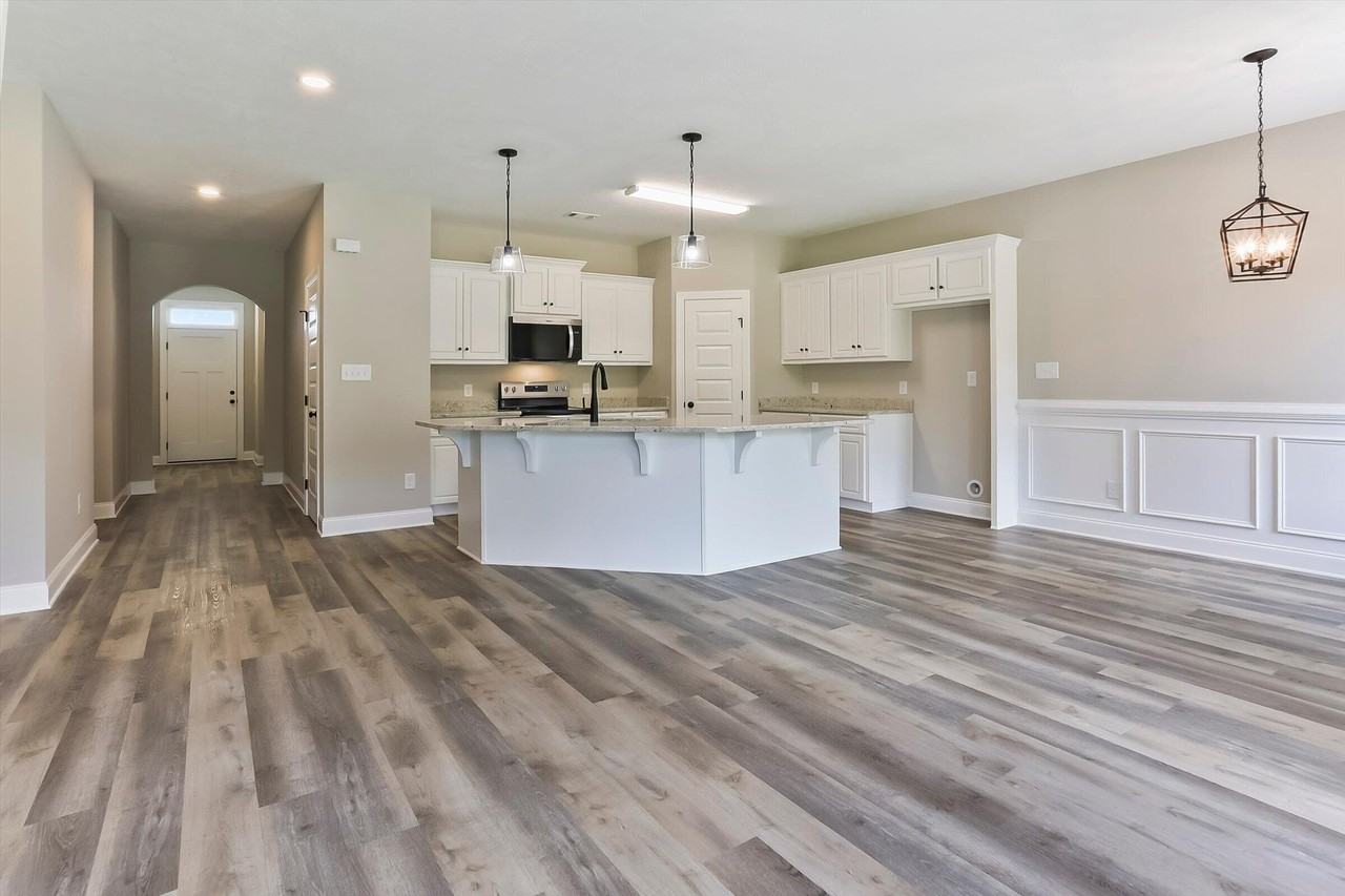3327 Basil Ln - Photo 6 of 25