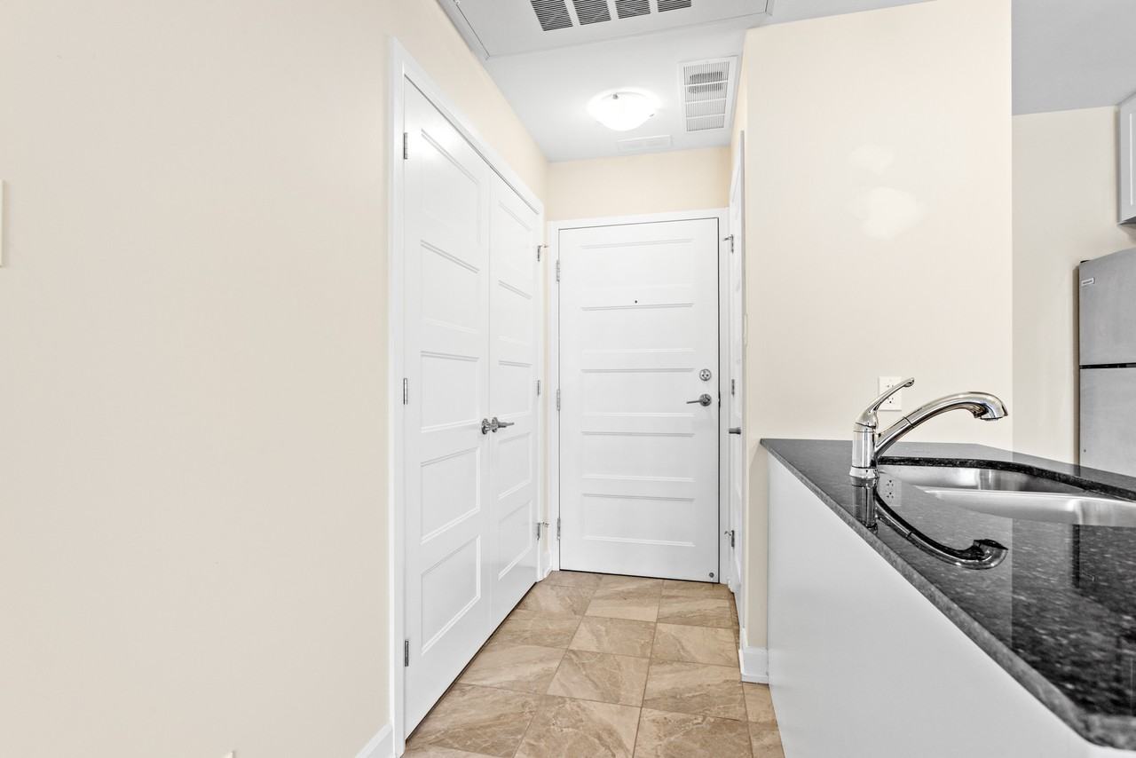 377 Solstice Crescent - Photo 6 of 15