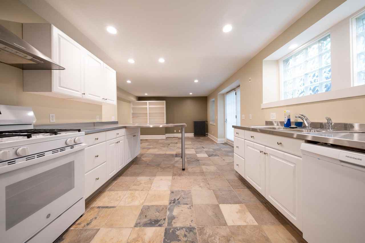 3401 Holmes Ave S #3 - Photo 3 of 22