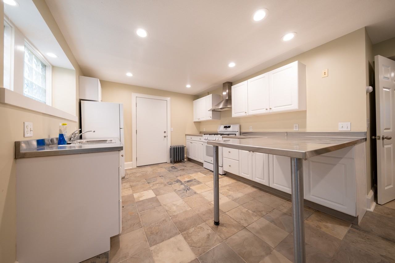 3401 Holmes Ave S #3 - Photo 4 of 22