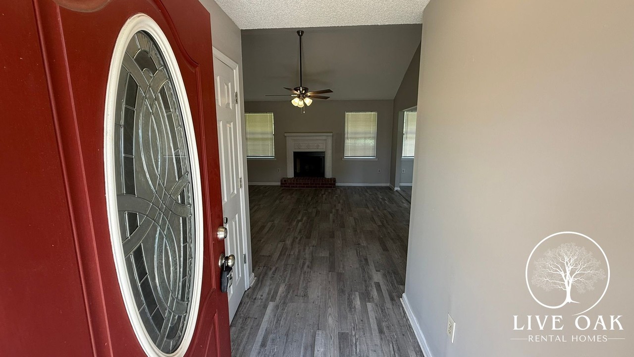 1314 Loblolly Dr - Photo 4 of 16