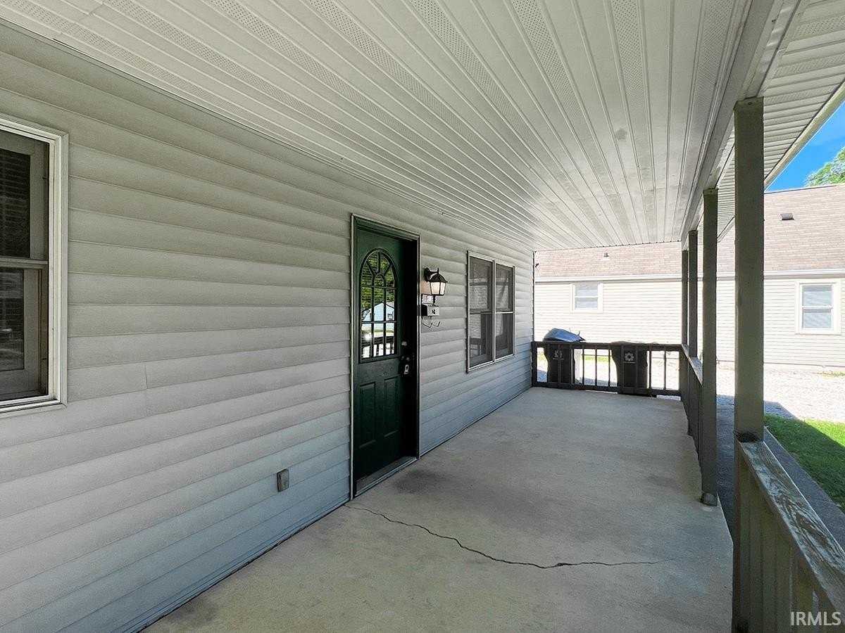 2304 E 8th St - Photo 2 of 29