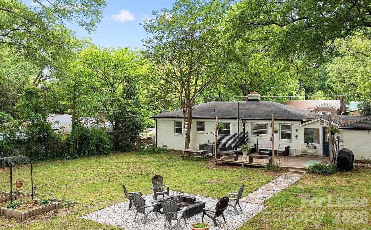 5212 Pine Dr - Photo 2 of 13