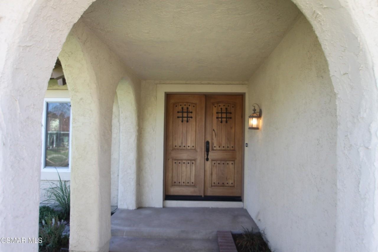4745 Avedon Rd - Photo 2 of 6