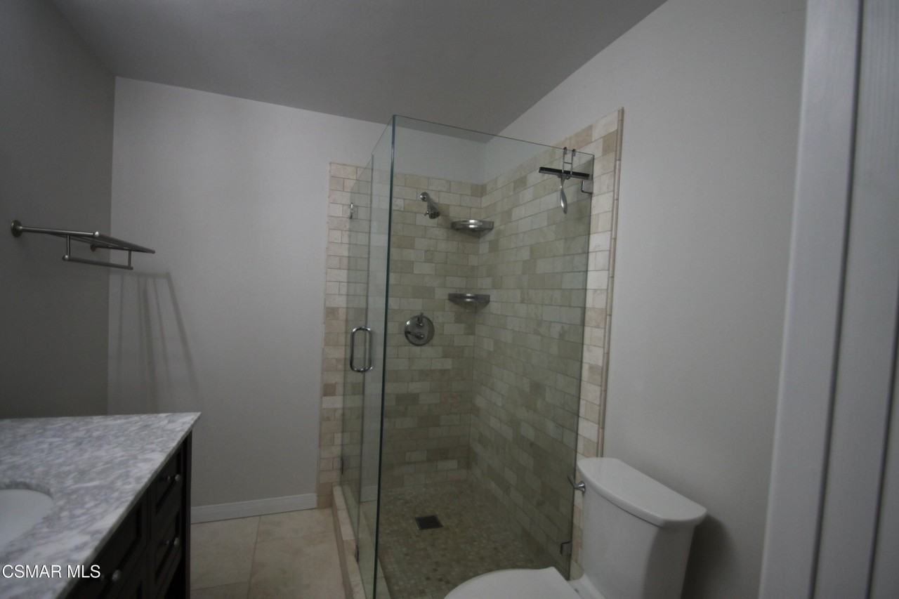 4745 Avedon Rd - Photo 5 of 6