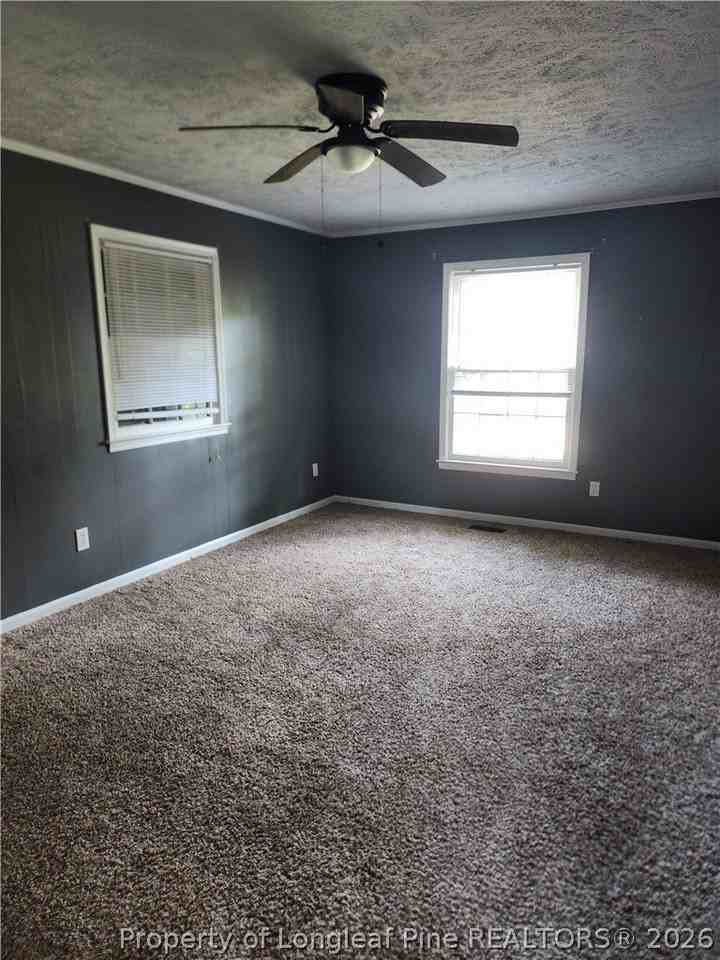 601 Dashland Dr - Photo 4 of 14