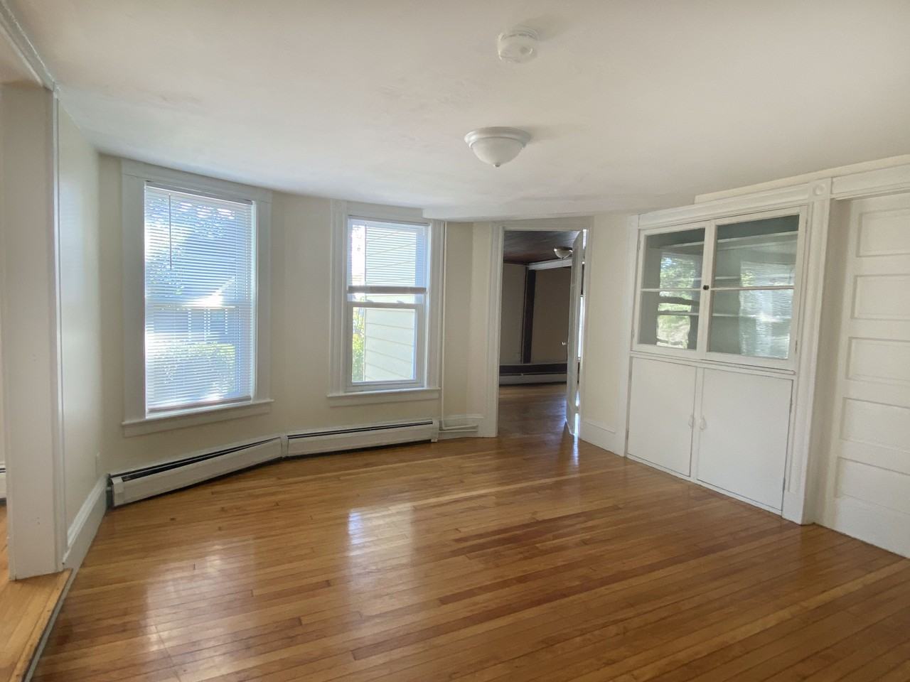 57 Henry Avenue - Photo 3 of 14