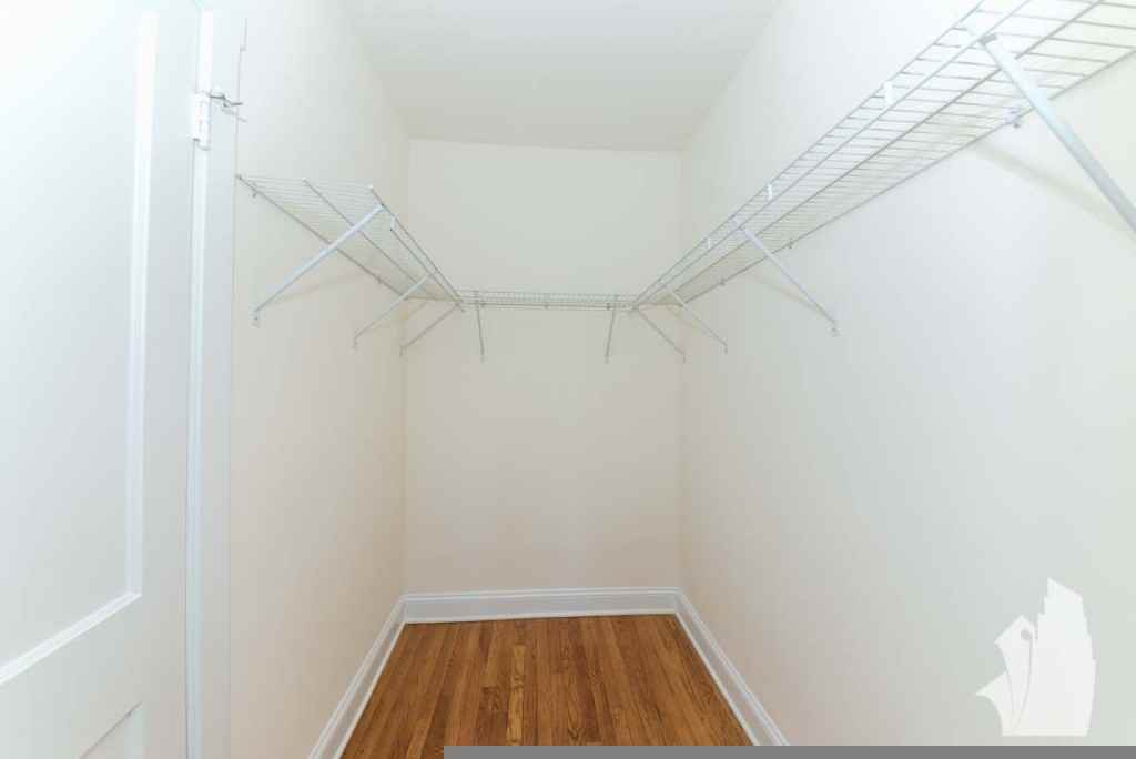 2615 N Spaulding Ave #2621-2E - Photo 7 of 8