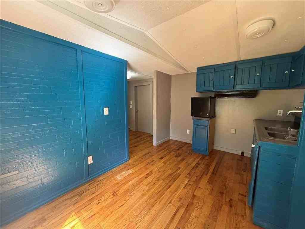 260 Friendly Mission Ln - Photo 3 of 10