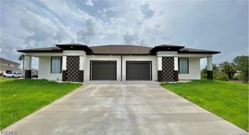 featured image of 2403 Dickens Ave N