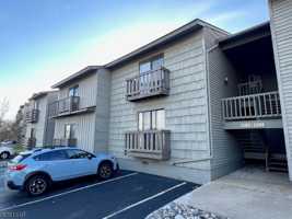 featured image of 1308 Spruce Hills Dr