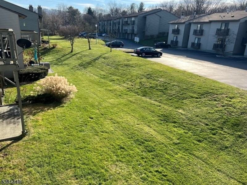 1308 Spruce Hills Dr - Photo 2 of 18