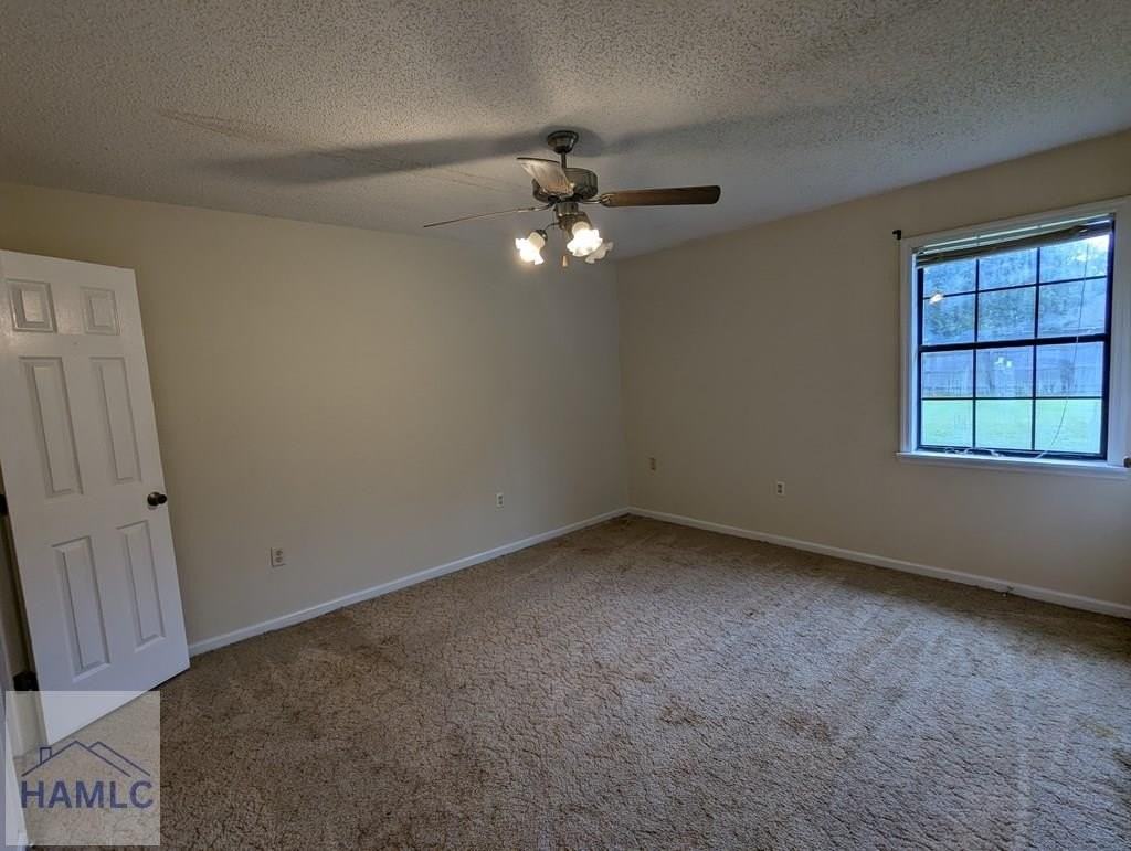 64 Kelly Ln - Photo 6 of 8