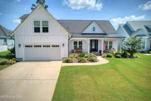 featured image of 112 W Keel Dr