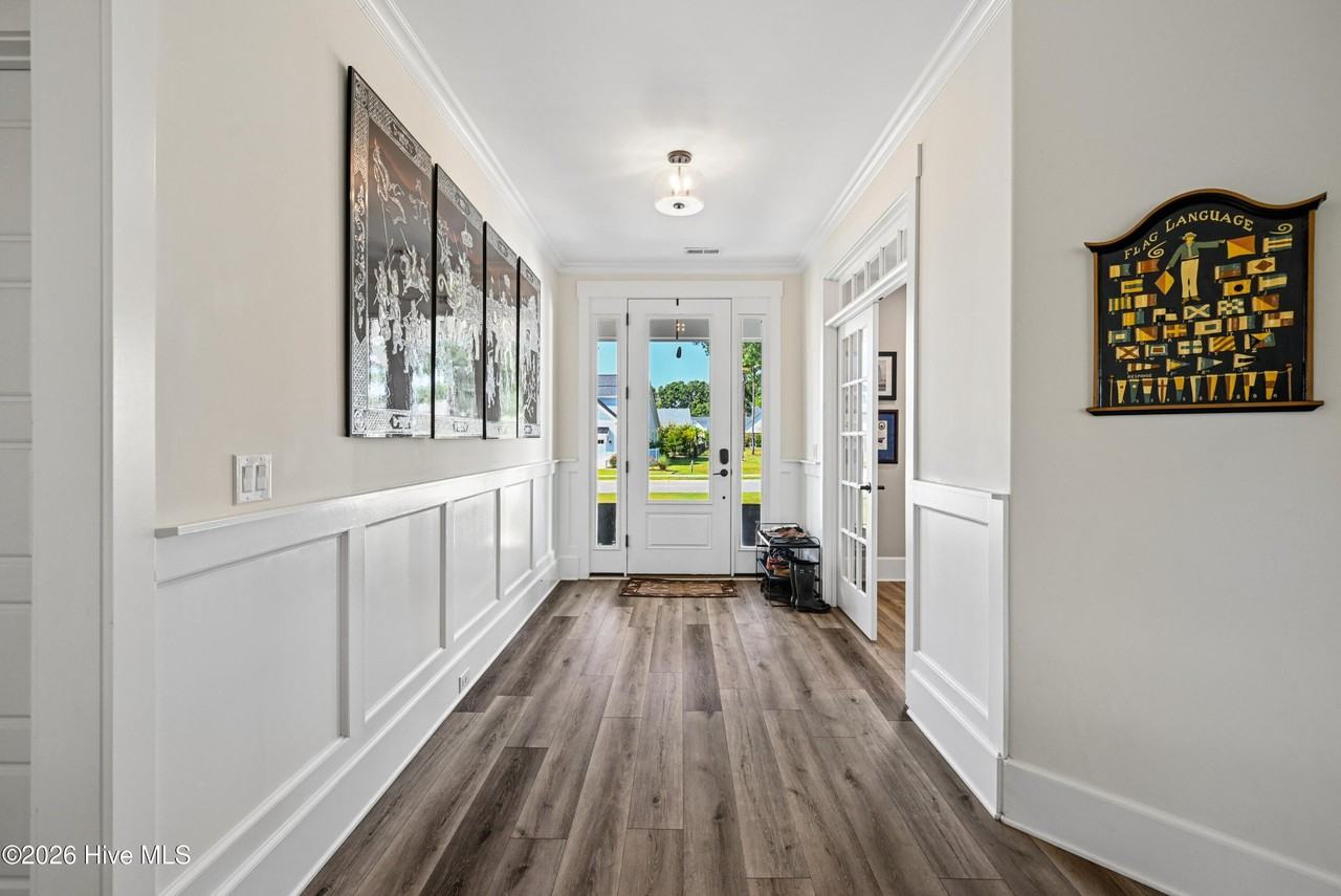 112 W Keel Dr - Photo 7 of 50