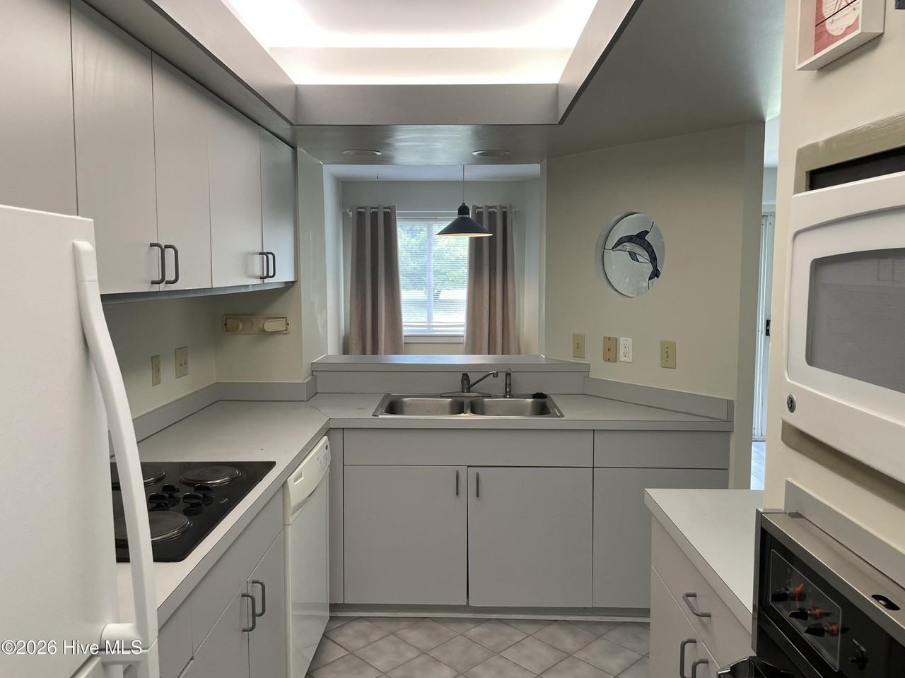 891 Mh Marina Rd #2 - Photo 4 of 18