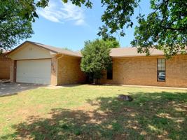 featured image of 5722 93rd St