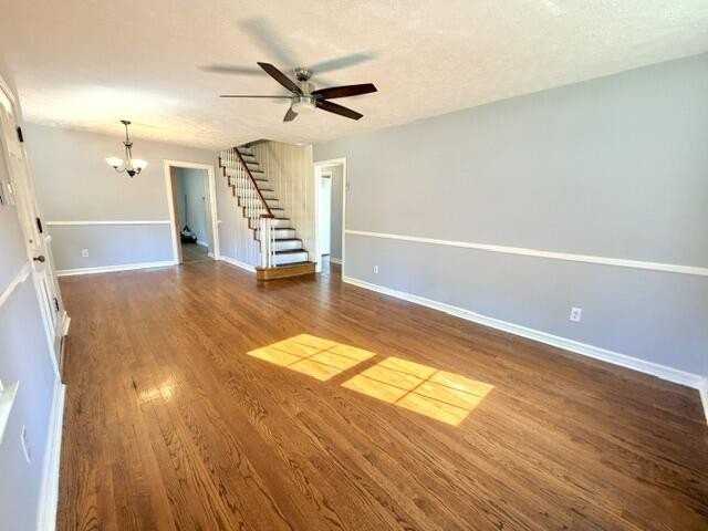 404 Sylvan Ter - Photo 2 of 31