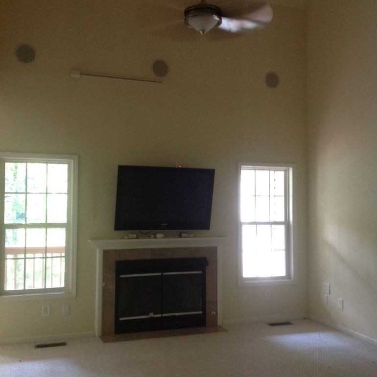 129 Stratford Pl #1 - Photo 4 of 21