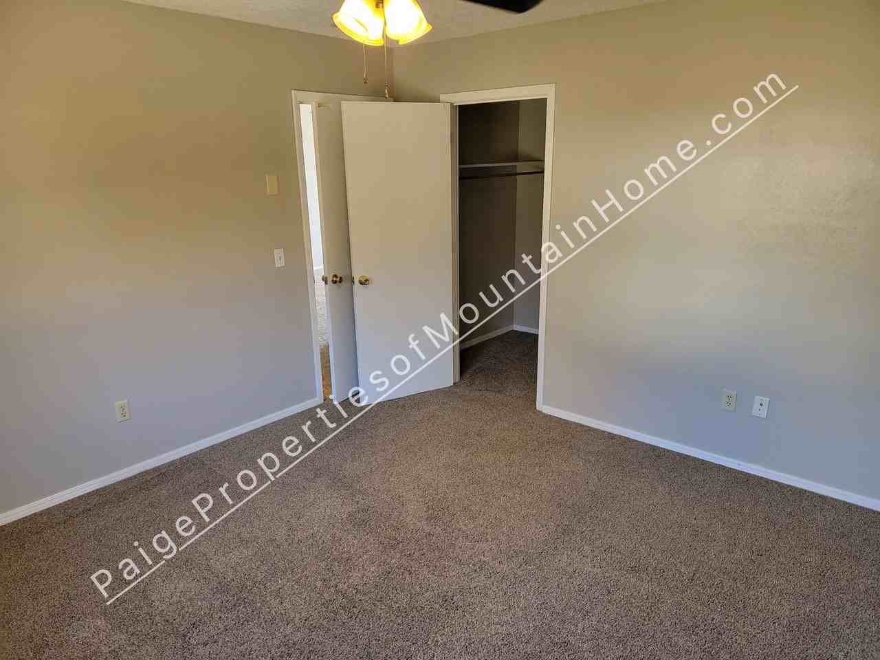 513/515 E. 13th Street - Photo 7 of 10
