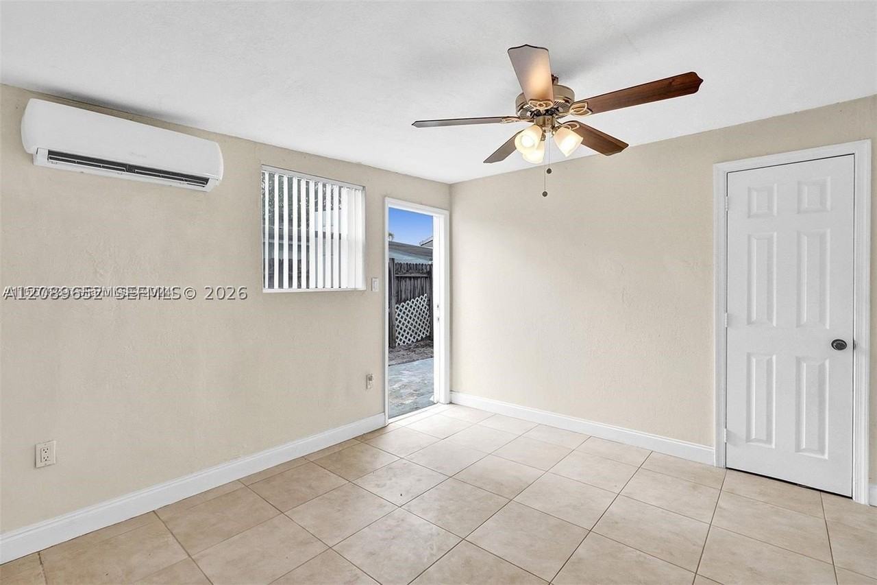 6720 Freedom St #A - Photo 6 of 10