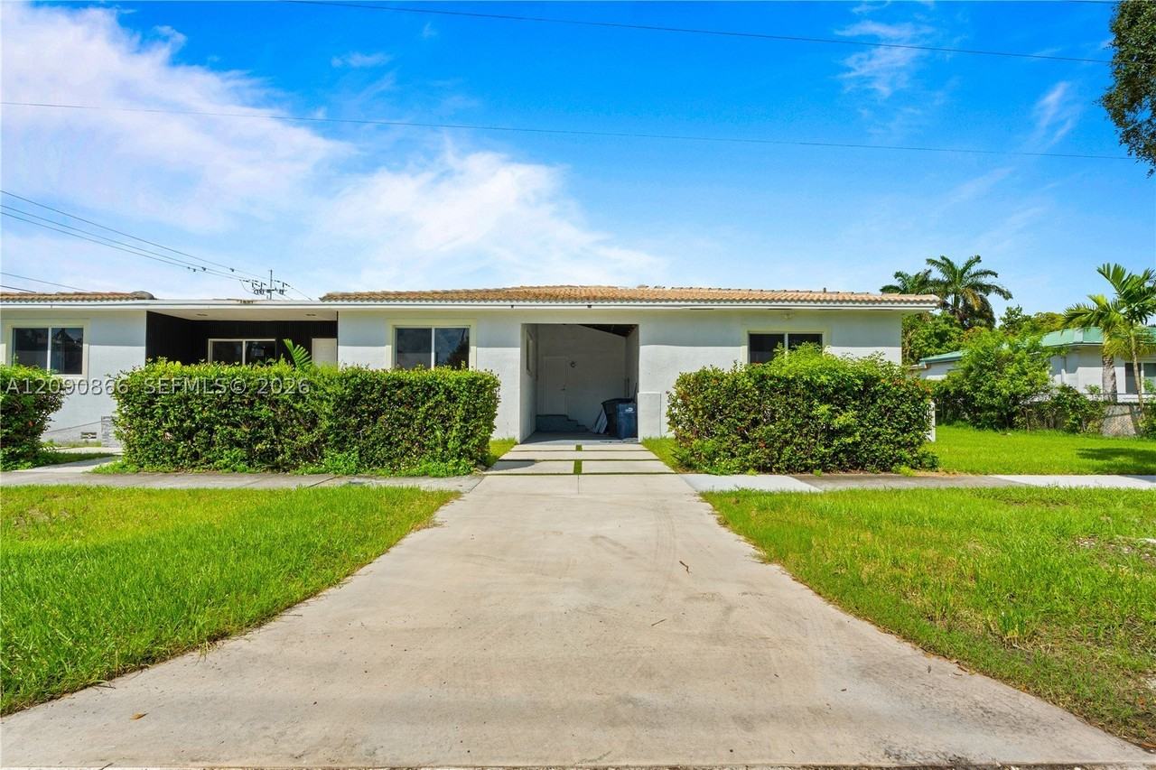 580 Lee Dr - Photo 2 of 50