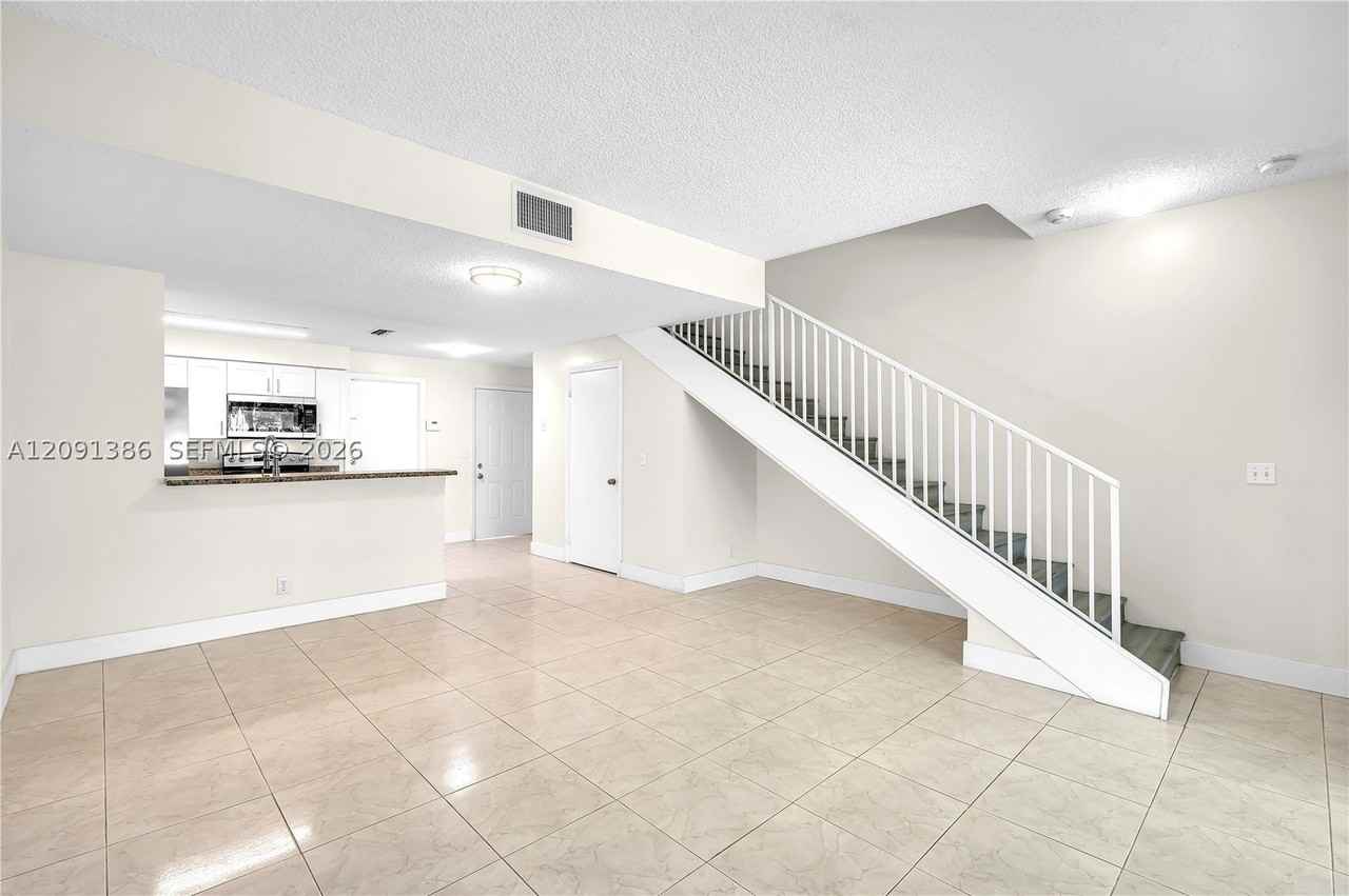 621 Talavera Rd #621 - Photo 7 of 20