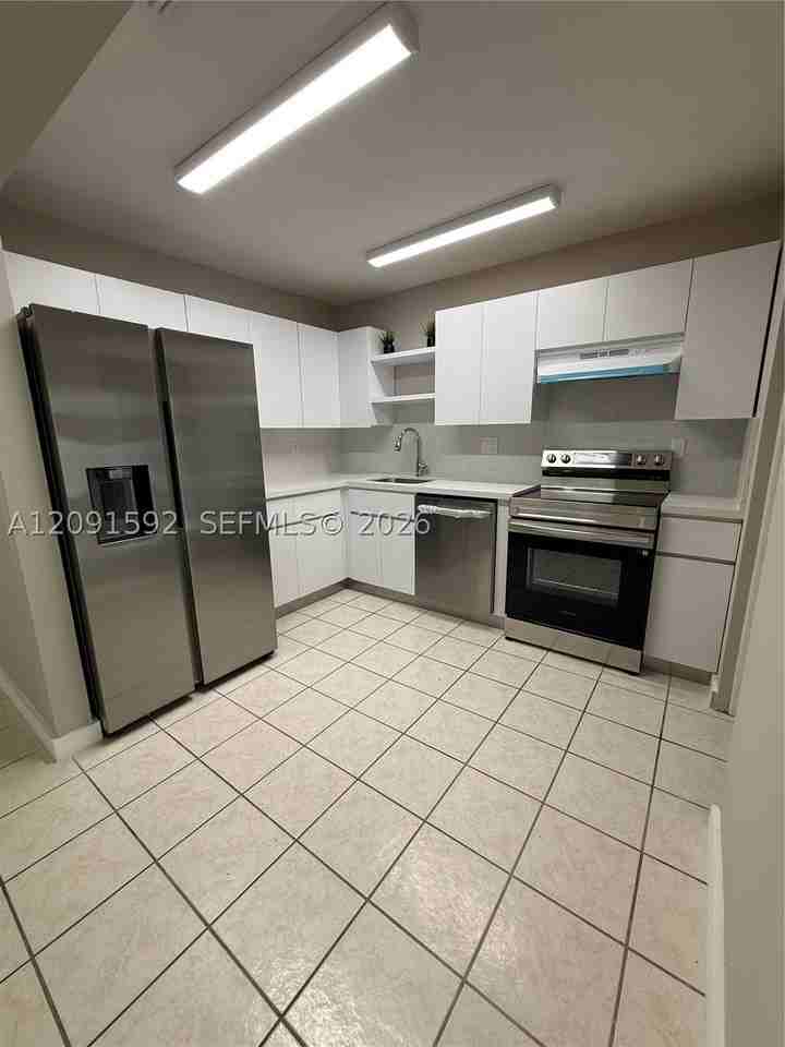 19433 Sw 103rd Ct #19433 - Photo 5 of 13