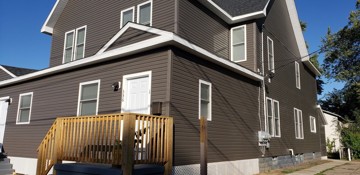 featured image of 356 W 4th St