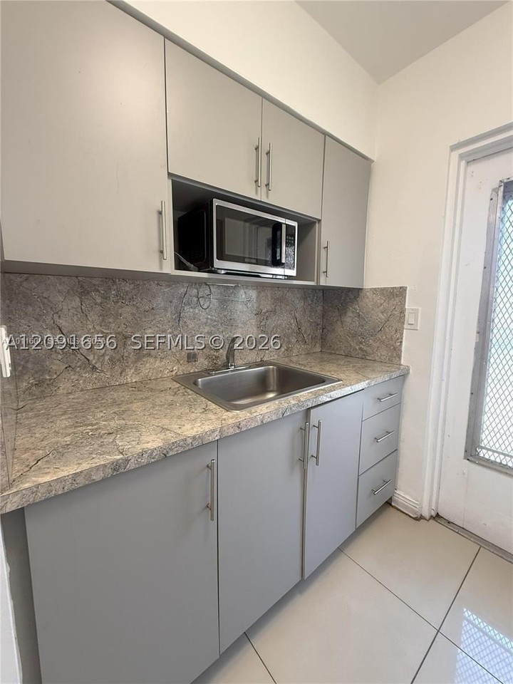 4410 W Flagler St #111 - Photo 7 of 10