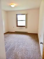 featured image of 552 E Washington St