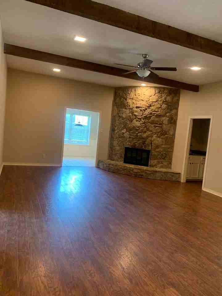 209 Bellmeade Dr - Photo 2 of 19