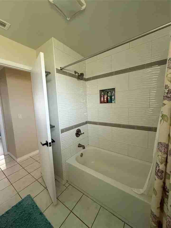 998 Bass Ct - Photo 4 of 14