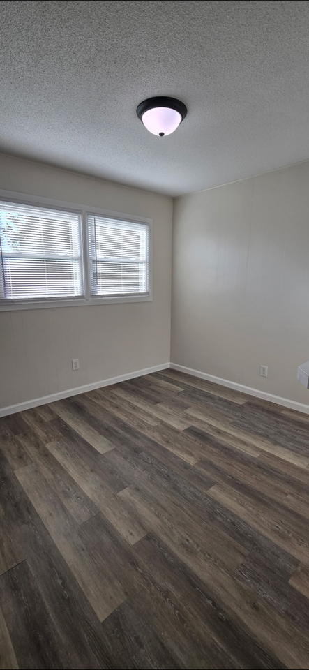 332 Old Gray Station Rd #5 - Photo 6 of 10