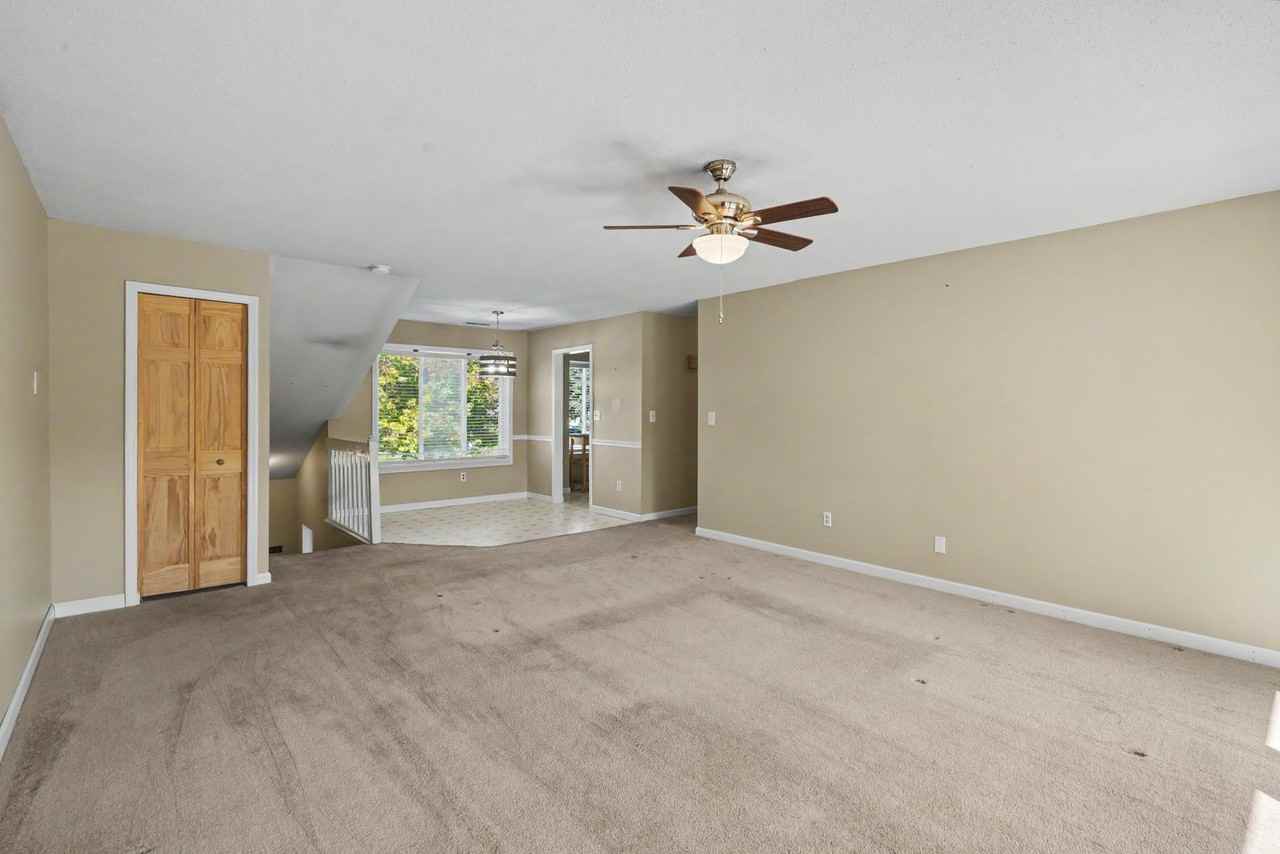 203 Nassau Dr - Photo 7 of 29
