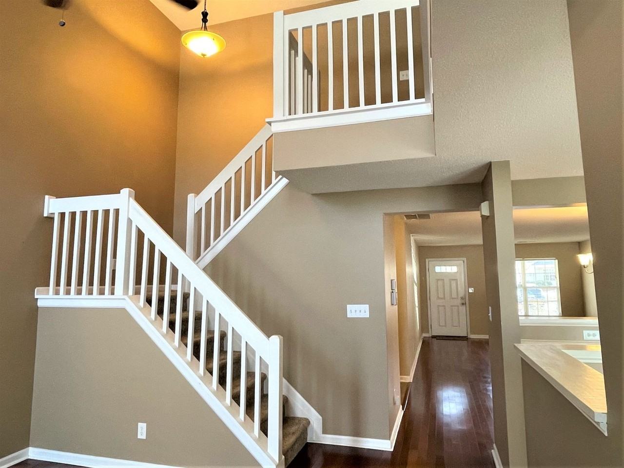 1160 Parsons Pl - Photo 2 of 30
