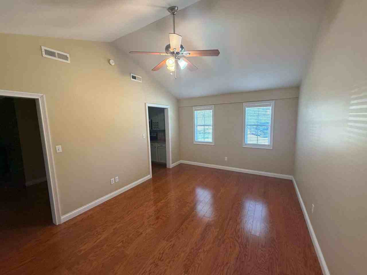1309 Craig Rd - Photo 2 of 14