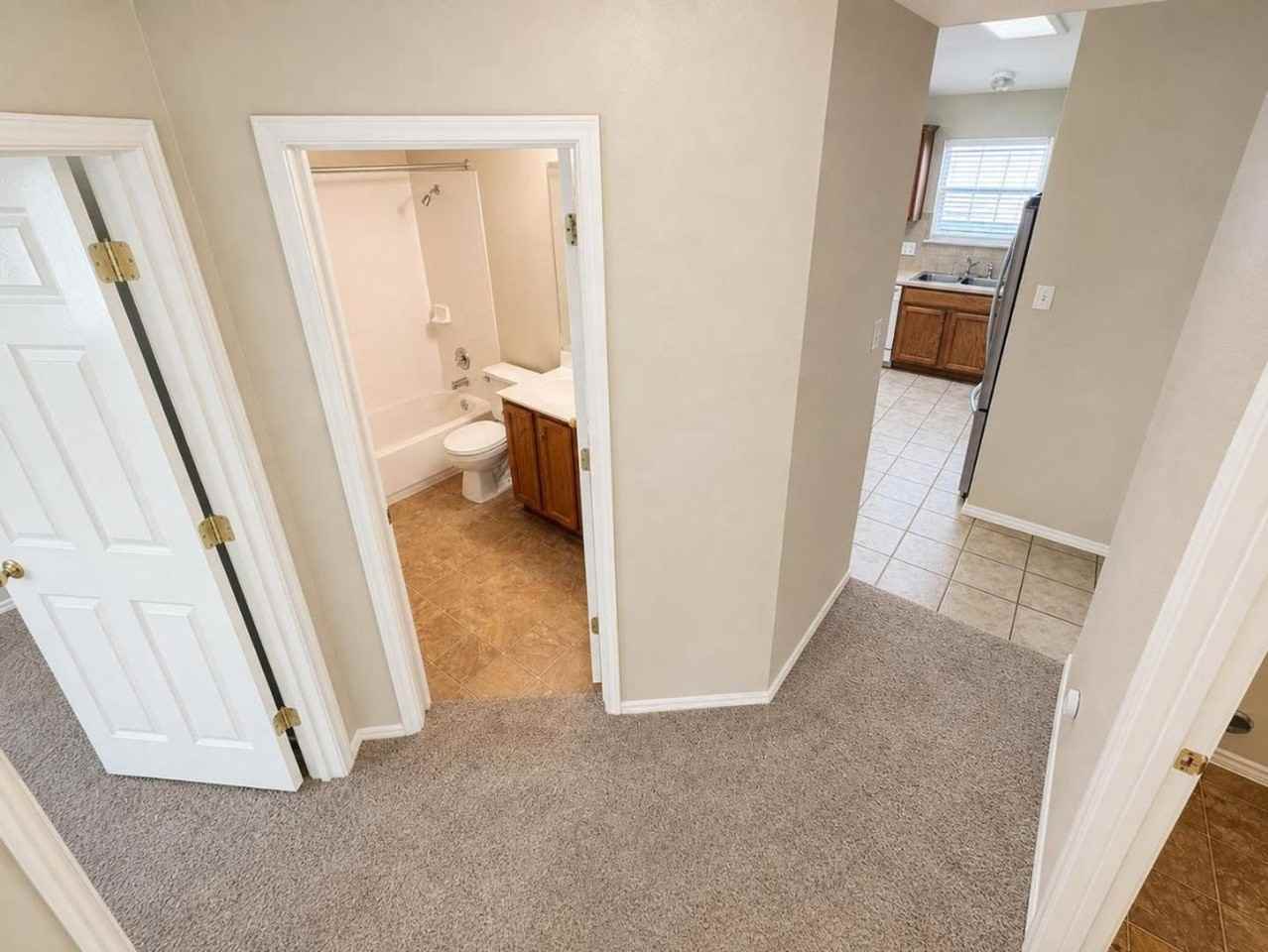 14700 Springs Edge Dr - Photo 7 of 26