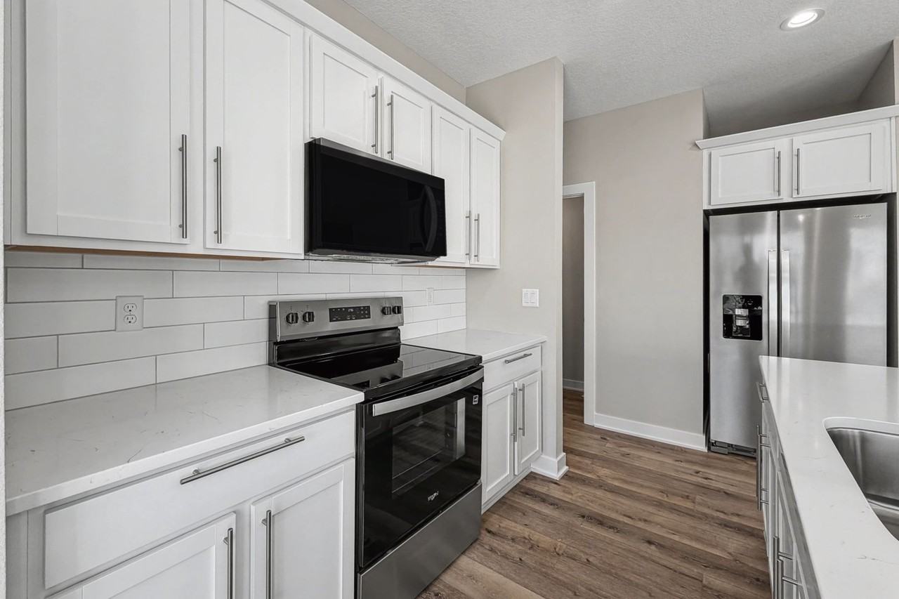9148 Calvin Dr - Photo 5 of 14