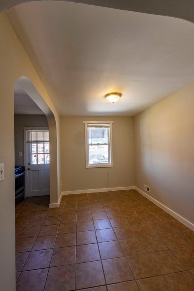 2019 Grinnalds Ave - Photo 5 of 26