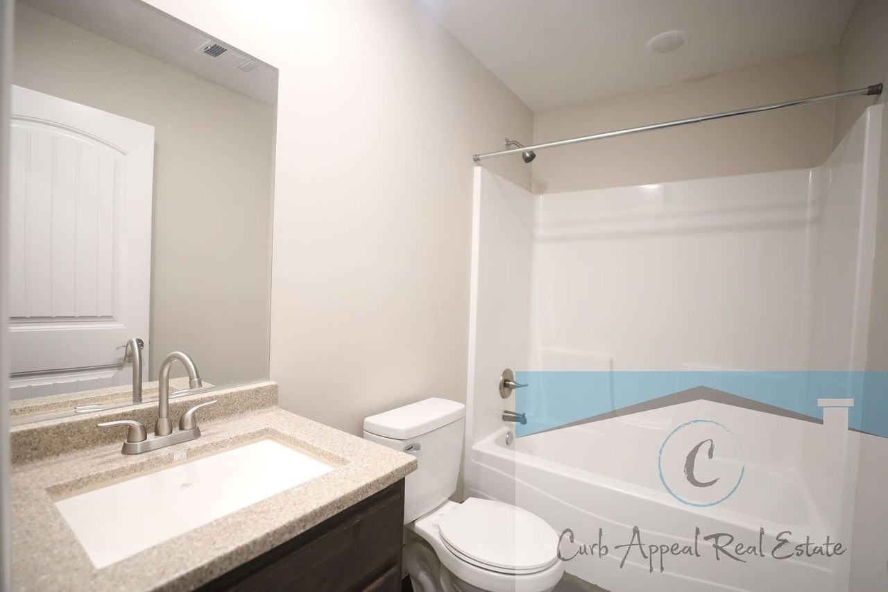1005 Belt St - Photo 7 of 15