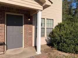 featured image of 1125 E 9th St #AD