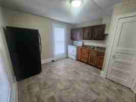 featured image of 801 S Millwood Ave